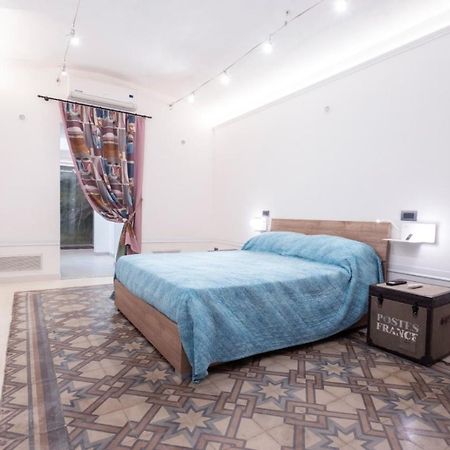 Suite Umbertino 39 Бари Екстериор снимка